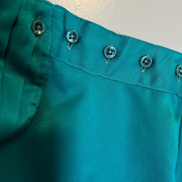 Vintage teal satin blouse - Picture 4 of 5